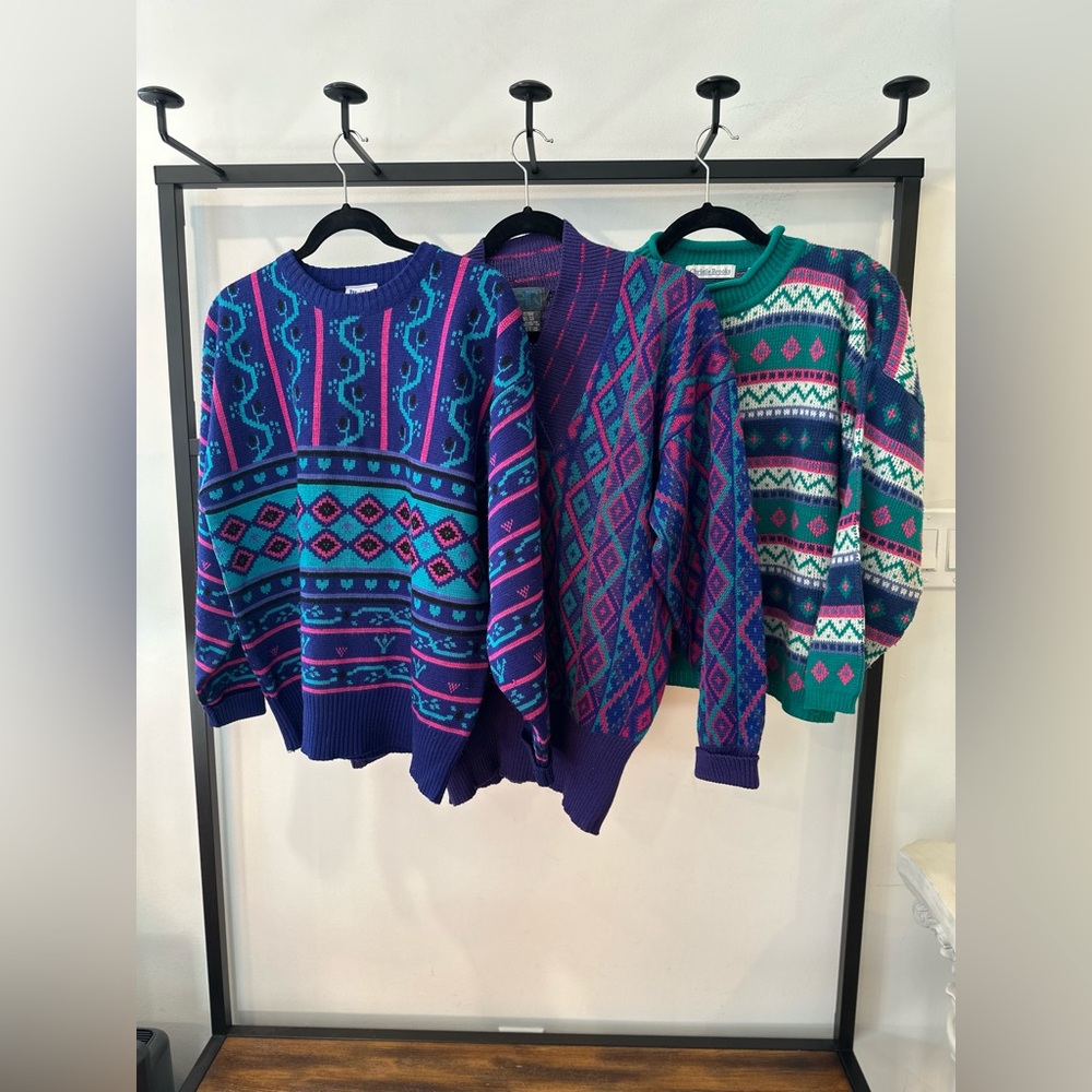 FUN VINTAGE SWEATERS